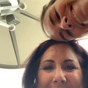 Meet your Posher, Larisa